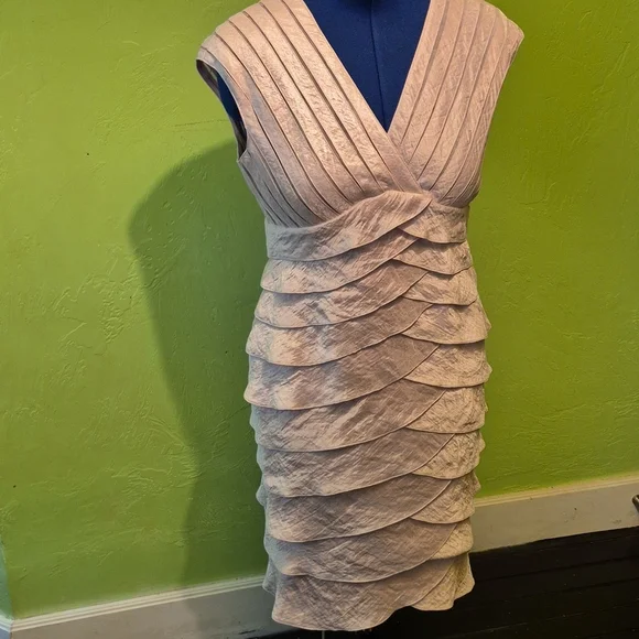 Adrianna Papell Sz 12. Blush Pink With A Shimmer To It.(1659) - Picture 2 of 11